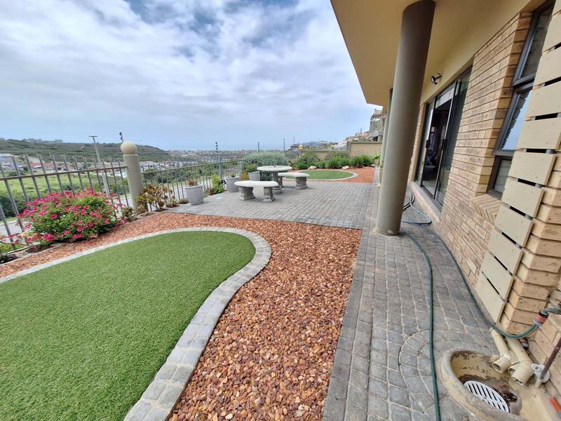 3 Bedroom Property for Sale in Seemeeu Park Western Cape